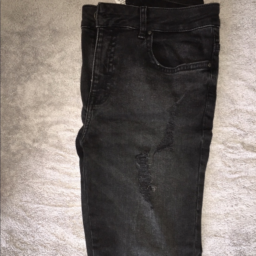 Low-Mid Rise Ripped Jeans - Picture 4 of 6